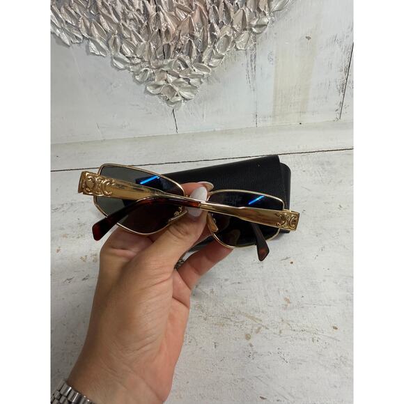 Celine CL40293U Metaltriomphe Square-Frame Metal Sunglasses Gold/Black - Picture 4 of 6